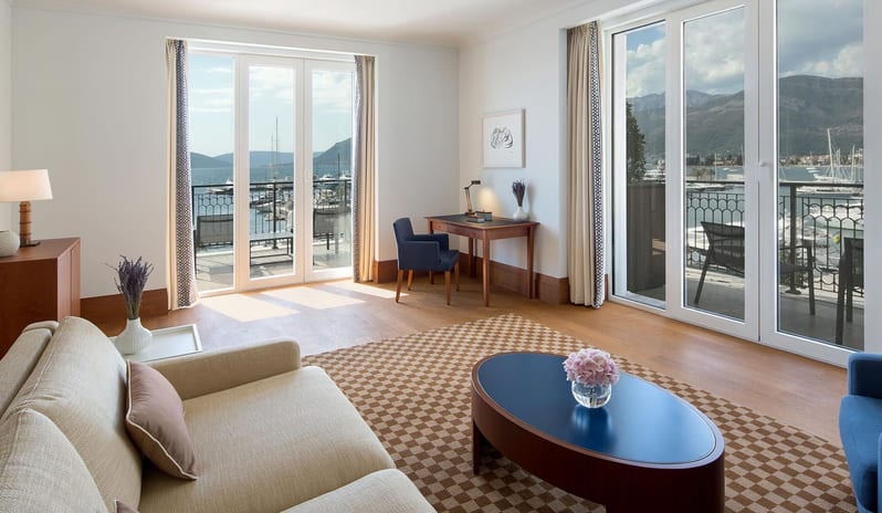 Regent Porto Montenegro-Three-Bedroom Suite Sea View 2_11145